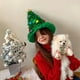 thumbnail image 5 of Sombrero de Fiesta de Árbol de Navidad | Tocado Navideño Decorativo | Accesorio de Disfraz Navideño de Plástico Rojo, Ligero y Lavable para Fiestas Navideñas, Familias y Niños., 5 of 6