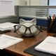 thumbnail image 3 of Bonito soporte para gafas de gato, pequeño soporte de resina para exhibición de gafas, organizador de gafas de escritorio para oficina, hogar, mesita de noche, estante decorativo, 3 of 8