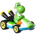thumbnail image 2 of Vehículo de Juguete Hot Wheels Mario Kart Yoshi Standard Kart, 2 of 3