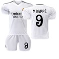 thumbnail image 1 of Maillot de Soccer Garçons Filles Enfants RONALDO 7 Croos 8 BELLINGHAM 5 MBAPPE 9, 1 of 2