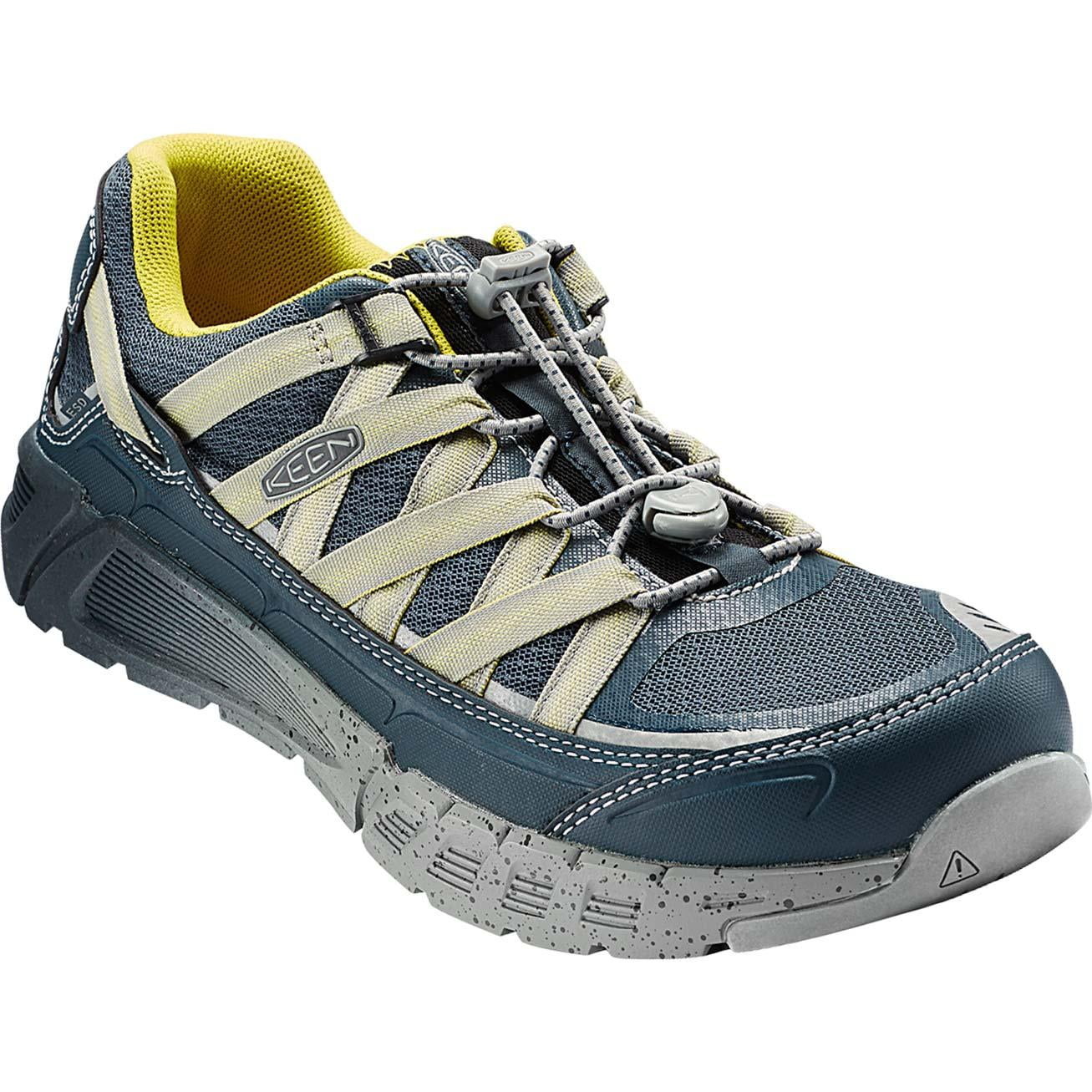 bass pro shop keen shoes