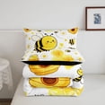 thumbnail image 5 of Erosebridal Cute Bee Twin Comforter Sets,Kawaii Daisy Floral Bedding Set,White Silver,Black Reversible,2 Pieces,1 Comforter and 1 Pillowcase, 5 of 7
