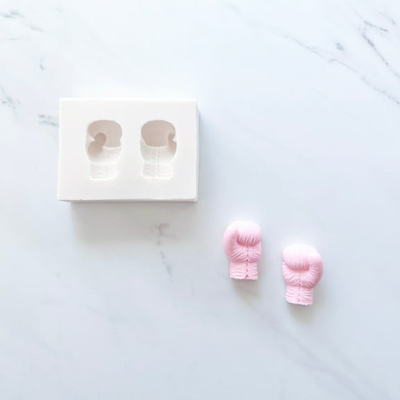 BOXING GLOVES BAKING MOLD FOR CUPCAKES, CAKEPOPS, CHOCOLATE STRAWBERRIES, PRETZELS & RICE KRISPIES