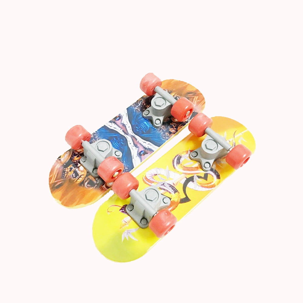 2 Pcs Bird Parrot Intelligence Toy Mini Training Skateboard for Parrot Budgie Cockatiel Parakeet and Other Small Birds