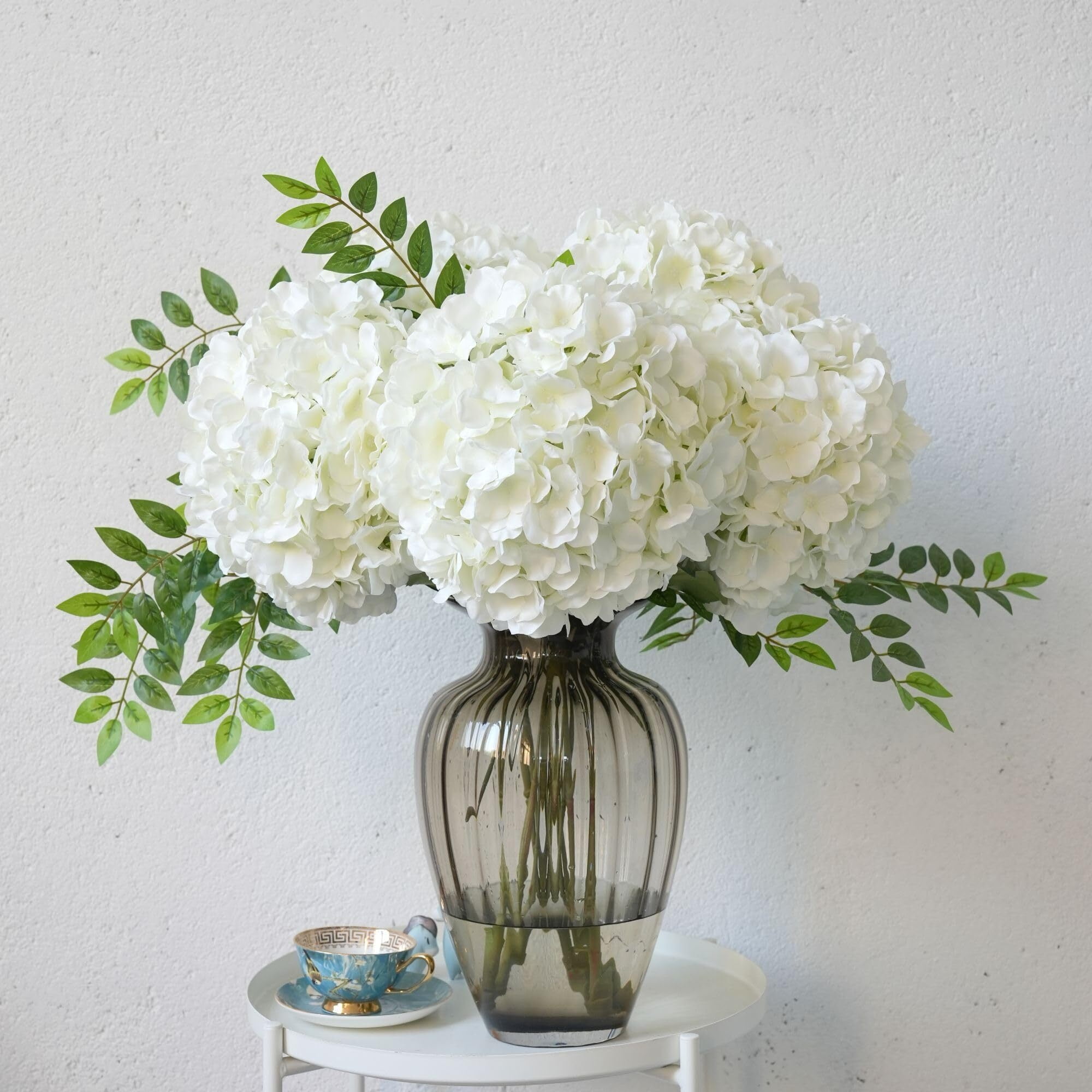 3pcs 26 inch Extra Large Realistic White Hydrangea Artificial Flowers Faux Hydrangea Flowers Fake Hydrangeas Silk Flowers with Stems for Outdoor Wedding Party Office Home Decoration