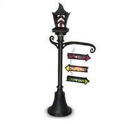 Halloween Haunted Lampost W/directional Signs