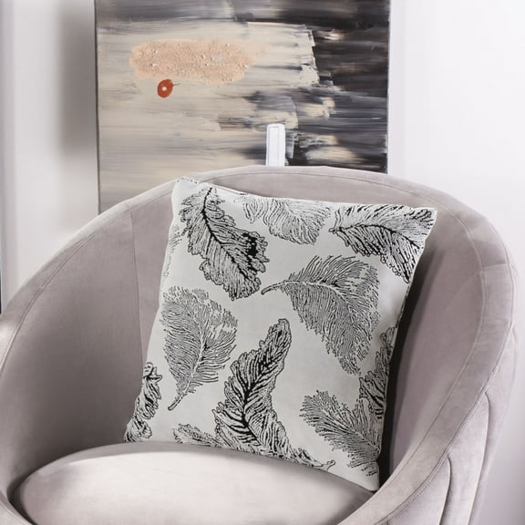 SAFAVIEH Livie 18" x 18" Floral Plush Pillow, White/Black