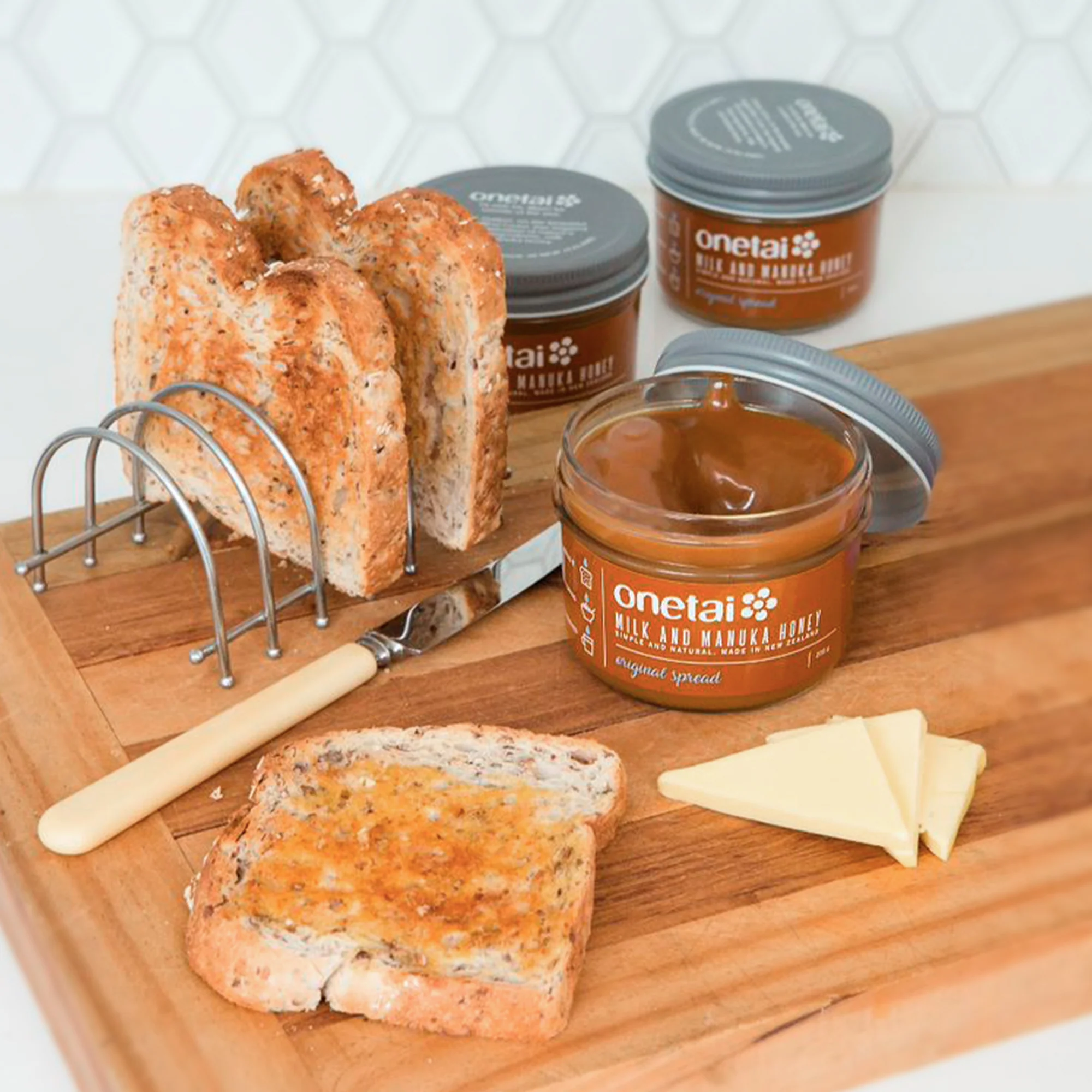 Pack-10 Milk and Manuka Honey Onetai Original Spread, Simple and Natural Blend 250 gr
