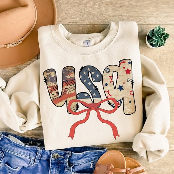 Retro Coquette 4th of July Sweatshirt, Trendy Patriotic Pullover, Vintage America Stars and Stripes Shirt for Independence Day BTO