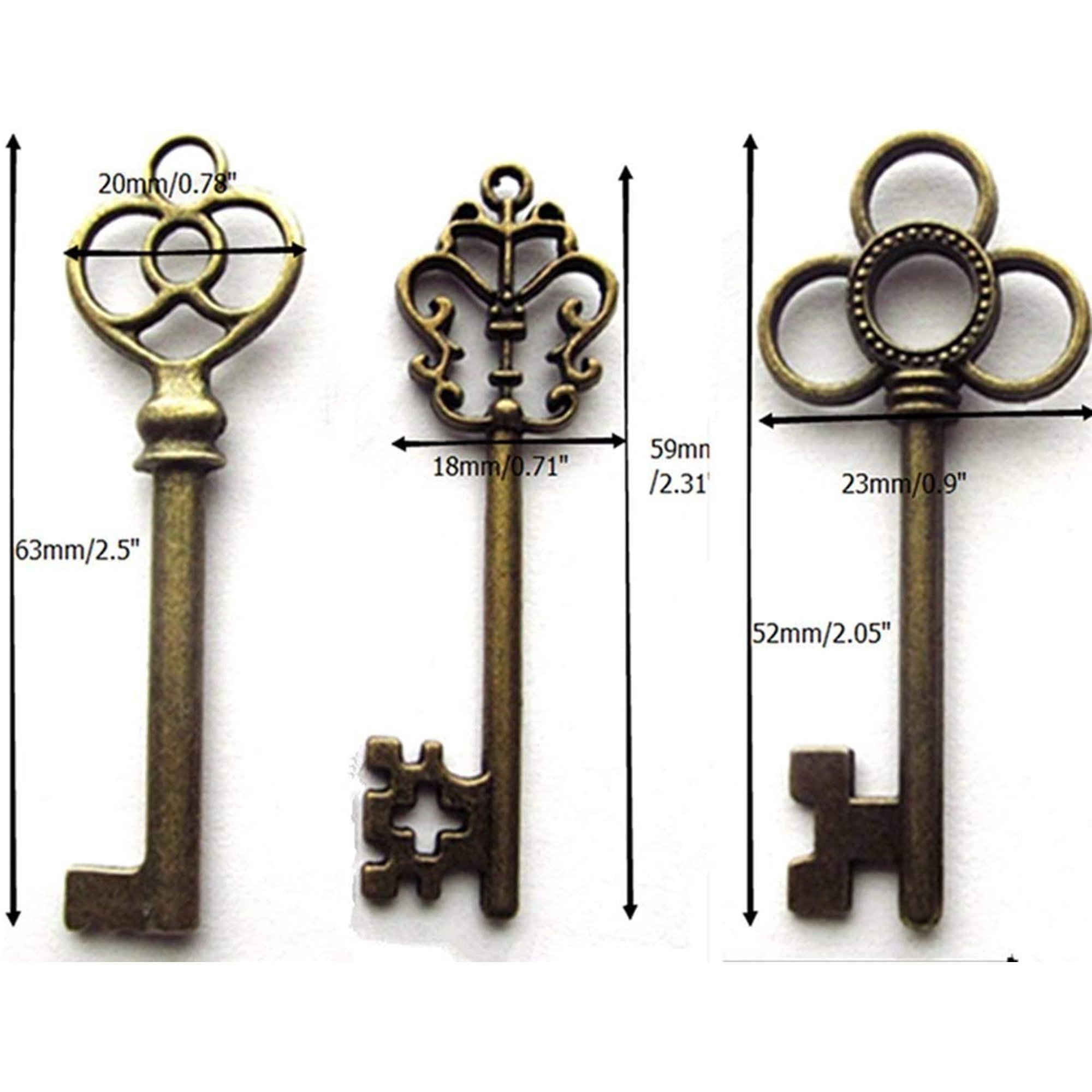 Mixed Set of 30 Large Skeleton Keys in Antique Bronze - Set