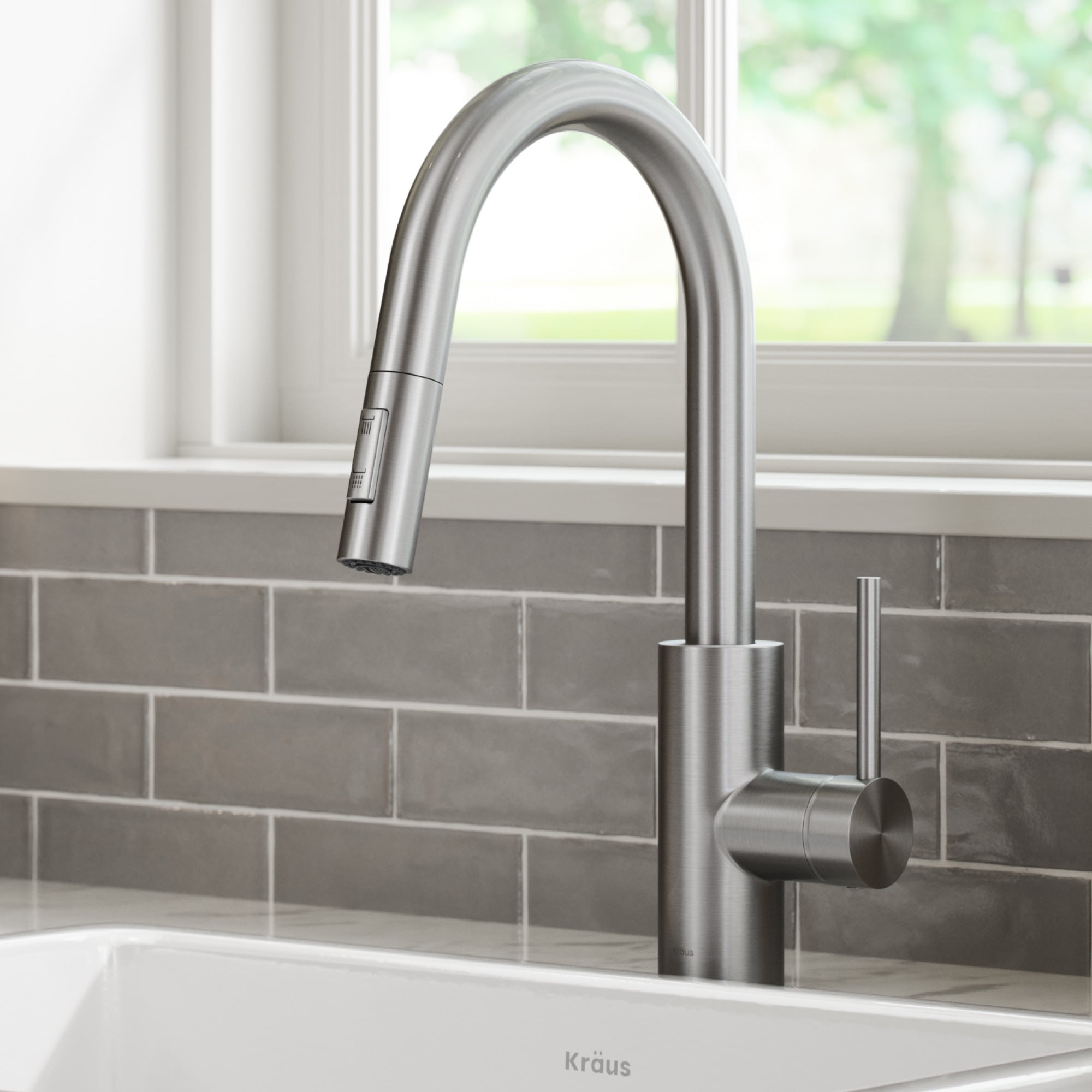 KRAUS Oletto Single Handle Pull Down Kitchen Faucet with QuickDock Top Mount Installation Assembly in Spot Free Stainless Steel
