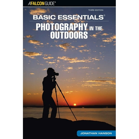 Basic Essentials Basic Essentials(r) Photography in the Outdoors, (Paperback)