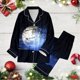 thumbnail image 2 of Gibobby Conjunto de pantalones de manga larga para mujer, informal, con solapa navideña, estampado completo, vacaciones, árbol de Papá Noel, copa de (Negro, M), 2 of 3