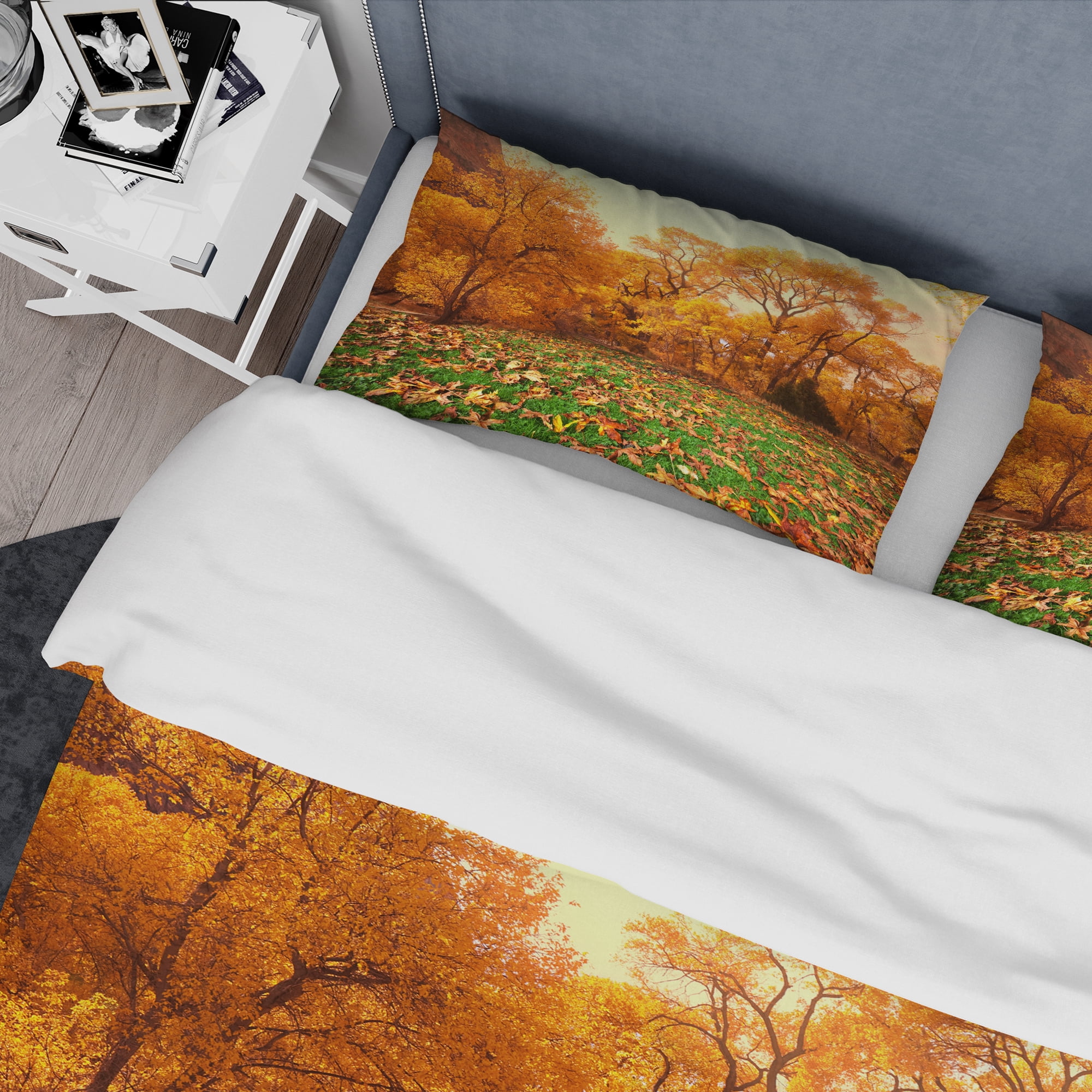 Designart 'Beautiful Autumn with Green Grass' Vintage Duvet Cover Set