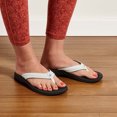 thumbnail image 4 of OluKai Ohana Flip Blanc/noir pour Femmes - 20110-4R40, 4 of 5