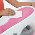 thumbnail image 3 of Summer Infant Clean Rinse Baby Bather Soporte de ba&ntilde;o para uso en el mostrador, en el lavabo o en la ba&ntilde;era, tiene 3 posiciones reclinables y material suave de secado Summer Infant NA, 3 of 9