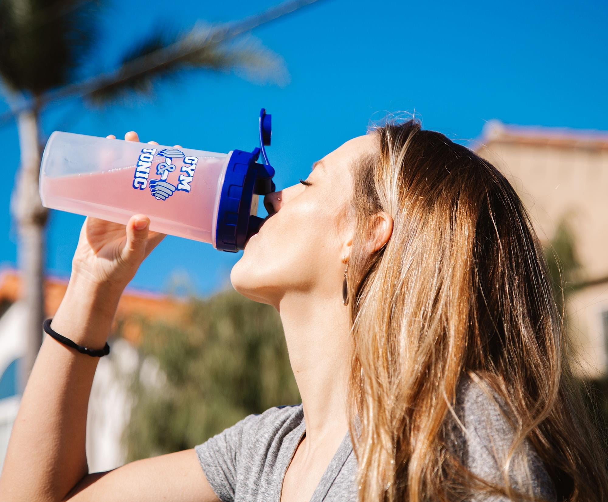 Toynk Gym & Tonic Plastic Shaker Bottle | Holds Ounces