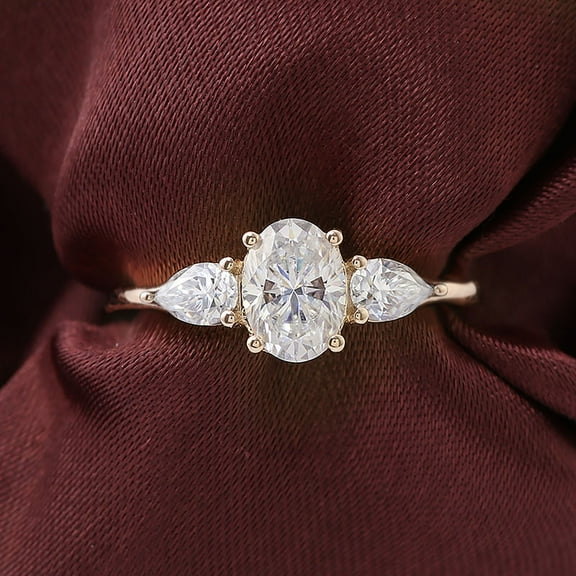 solitaire jewels 1.35CT Oval Moissanit Three Stone Engagement Ring For Women, 14K Yellow Gold