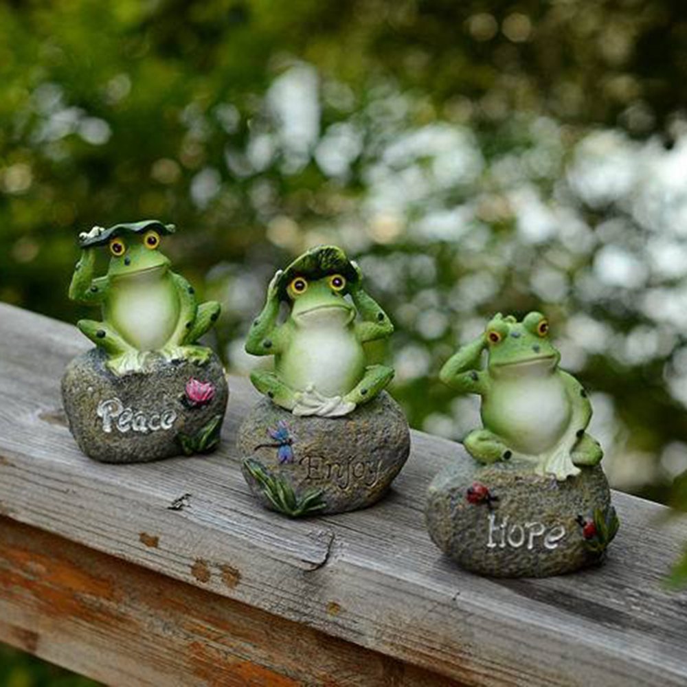 3 Pcs Frog Garden Statues Frogs Sitting on Stone Sculptures Outdoor