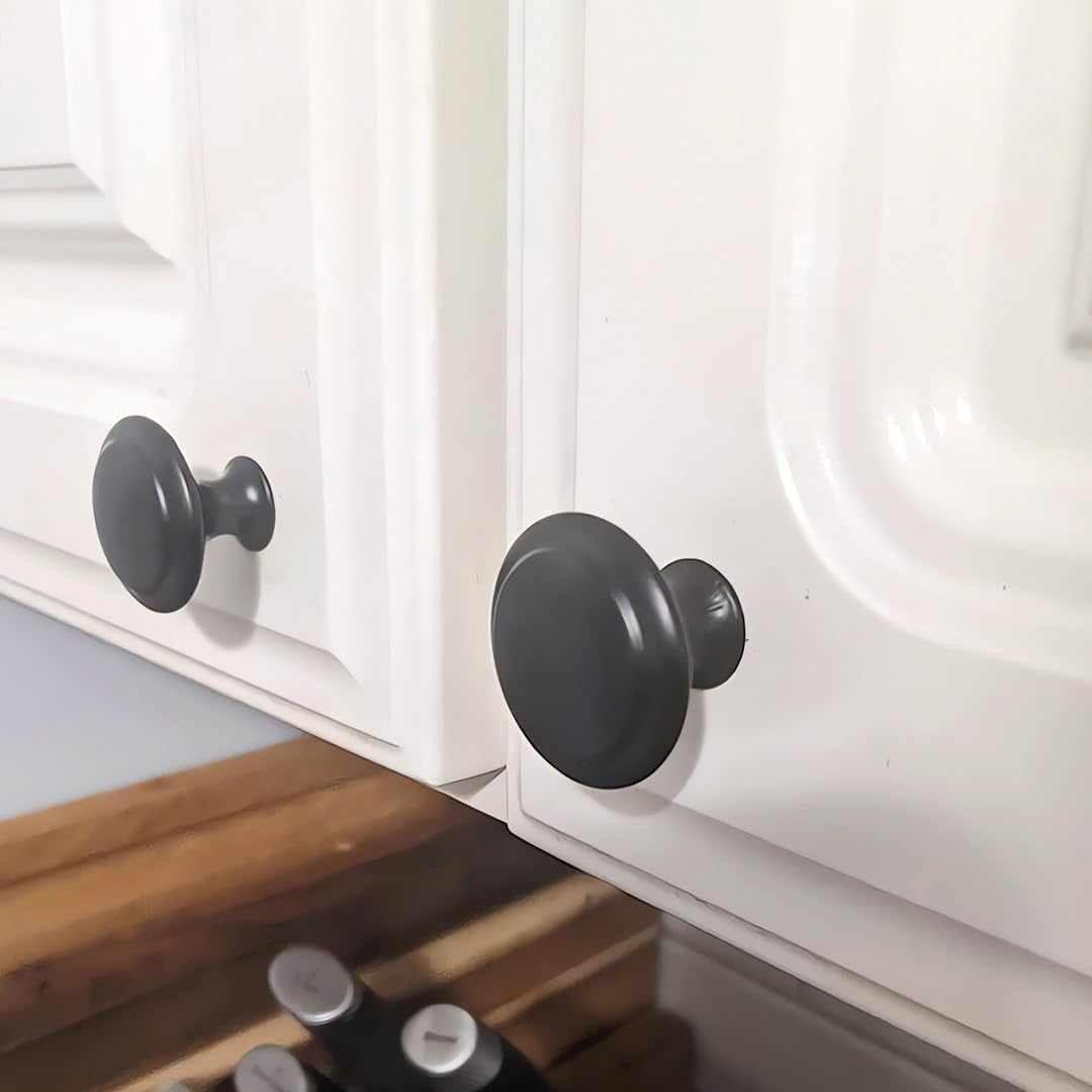 30 Pack Round Kitchen Cabinet Knobs, 1.2" 30mm Flat Black Zinc Round Drawer Knob for Cabinets Dressers,with Screw