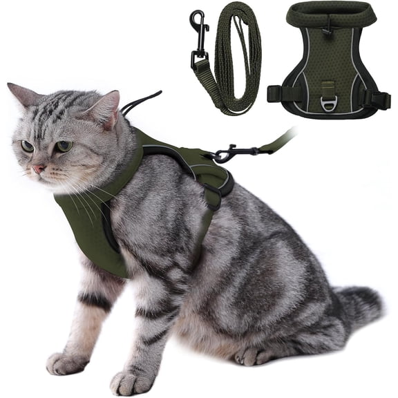 DFORD Cat Harness and Leash Escape Proof,Adjustable Cat Harness for Outdoor Walks with Reflective Strip, Lightweight and Soft Mesh Vest