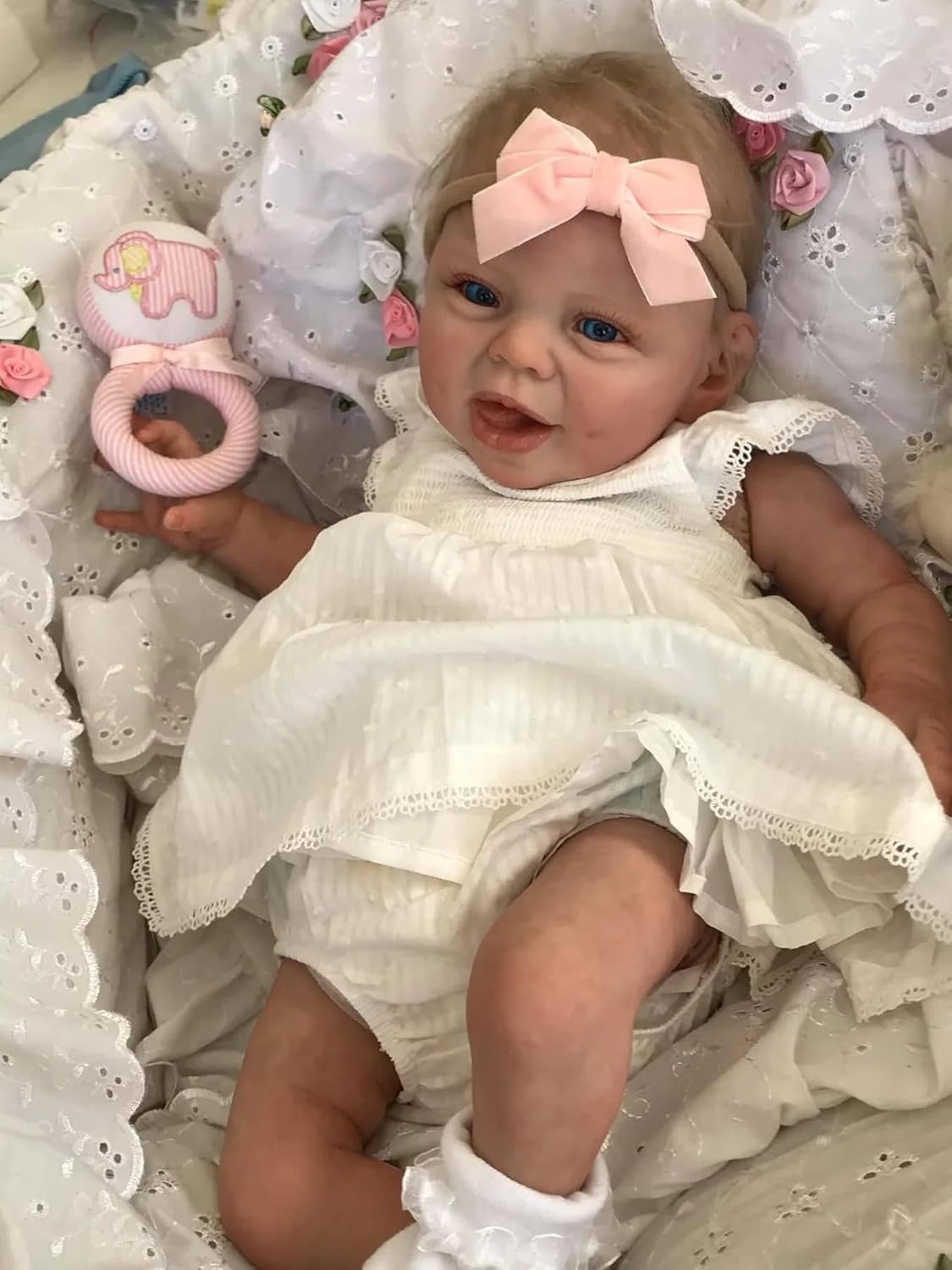 22 Inch Reborn Dolls Realistic Newborn Babies Cute Happy Dolls Looks Real Life Lifelike Baby Doll Soft Cloth Body Weighted Doll Blonde Hair for Gift