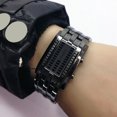 thumbnail image 3 of Reloj Electrónico Kuymtek Con Pantalla LED Luminosa Azul Acero para Hombres (negro), 3 of 8