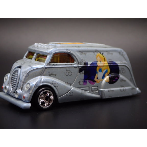 Open Box CUSTOM DIVCO DELIVERY VAN TRUCK ALICE IN WONDERLAND 1:64 SCALE DIECAST MODEL CAR