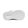 thumbnail image 3 of Tenis Puma de Bebe Flyer 3 C+INF Negro 401528 01 12 cm, 3 of 5