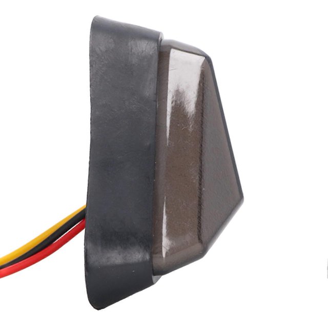 Pair Motorcycle Turn Signal Light with Grill Cover 3 Wires Retro 10mm Installing Hole Universal Replacement
