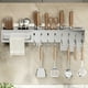 thumbnail image 4 of Estante de Ganchos para Utensilios de Cocina, Estante Colgante con Toallero, Organizador de Cocina Multiusos con Soporte para Utensilios, Especiero de Pared de Acero Inoxidable, 4 of 6