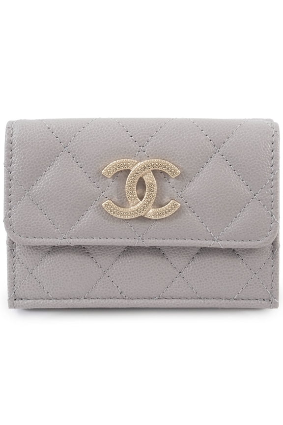 Pre-Owned Chanel Caviar Skin Compact Wallet Tri-fold AP2962 Leather Greige Women's CHANEL