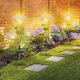 thumbnail image 5 of pstuiky Lámpara de pie con forma de flor artificial bordada de tres cabezas con energía solar para decoración de patios y jardines., 5 of 5