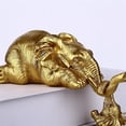 thumbnail image 3 of Elefante niñera mano, elefante niñera figuritas borde colgante ornamento mesa decoración del hogar oso de fresa  Electrónica, 3 of 4