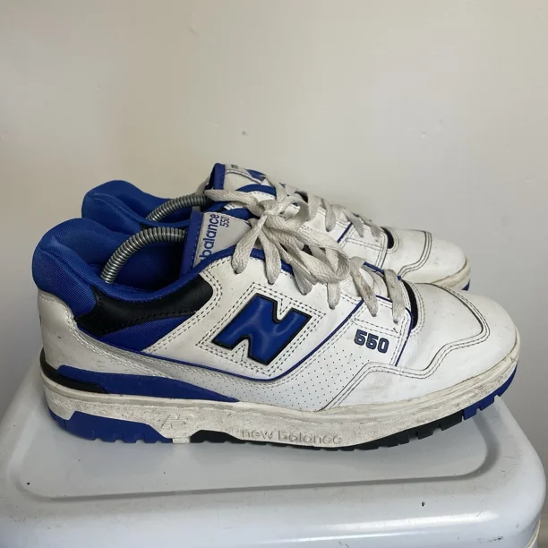 New Balance 550 Sneakers Mens Size 7.5 Blue White Low Top Shoes Adults Casual