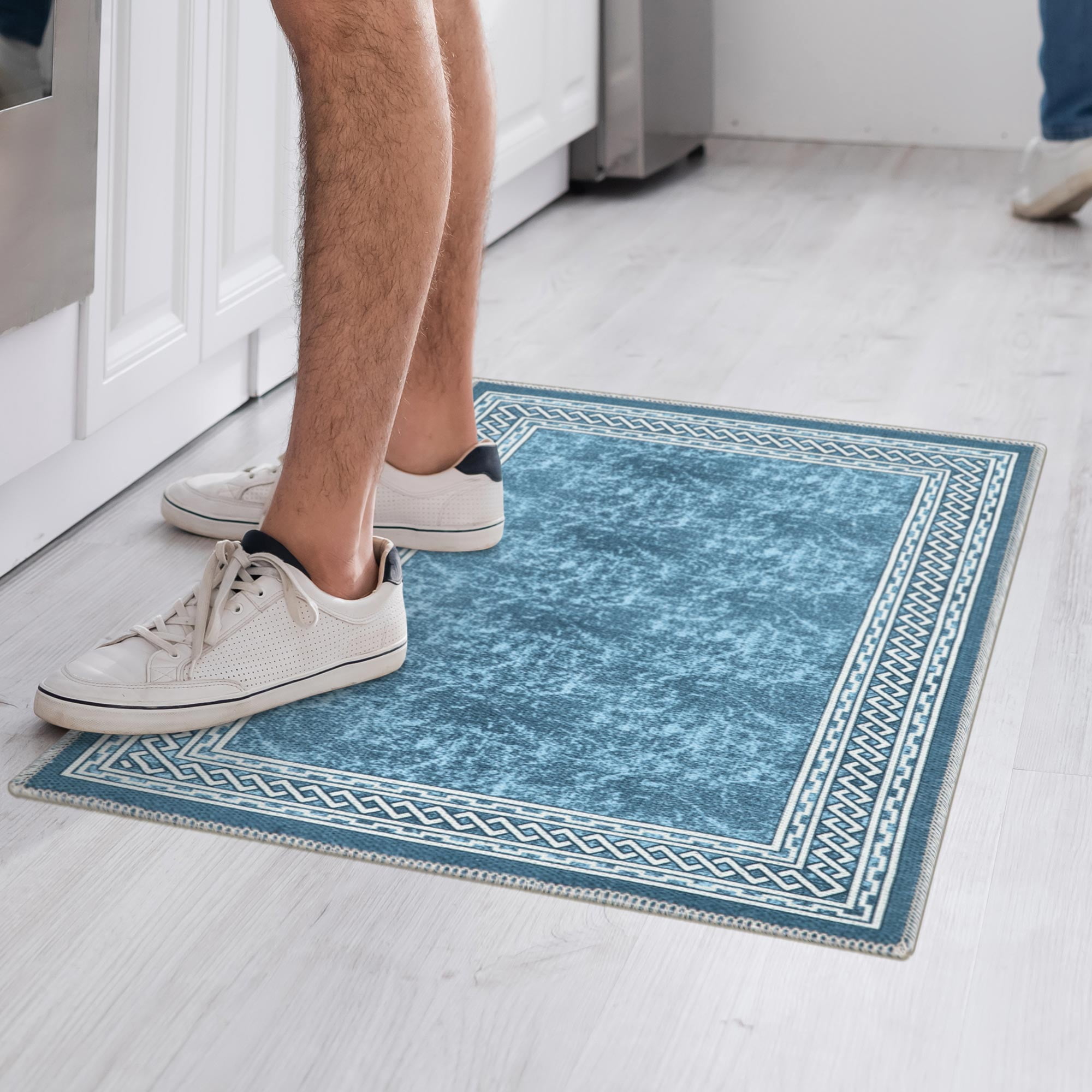 Ottomanson Machine Washable Cotton 2x3 Flatweave Area Rug for Entryway, 2' x 3', Blue Border