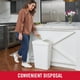 thumbnail image 3 of Cubo de basura Rubbermaid Swing Top 46 L blanco, 3 of 8