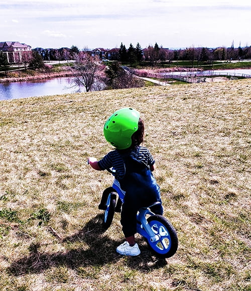 Chillafish BMXie 2 Lightweight Balance Bike with Integrated Footrest and Footbrake, Kids 2 to 5 Years, 12 Inch Airless Tires, Adjustable Seat, Blue