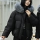 thumbnail image 3 of Chaqueta de invierno de plumón para mujer, abrigos acolchados con capucha, abrigos coreanos de botones sólidos, abrigos de piel grande, abrigos gruesos y cálidos para mujer, 3 of 5