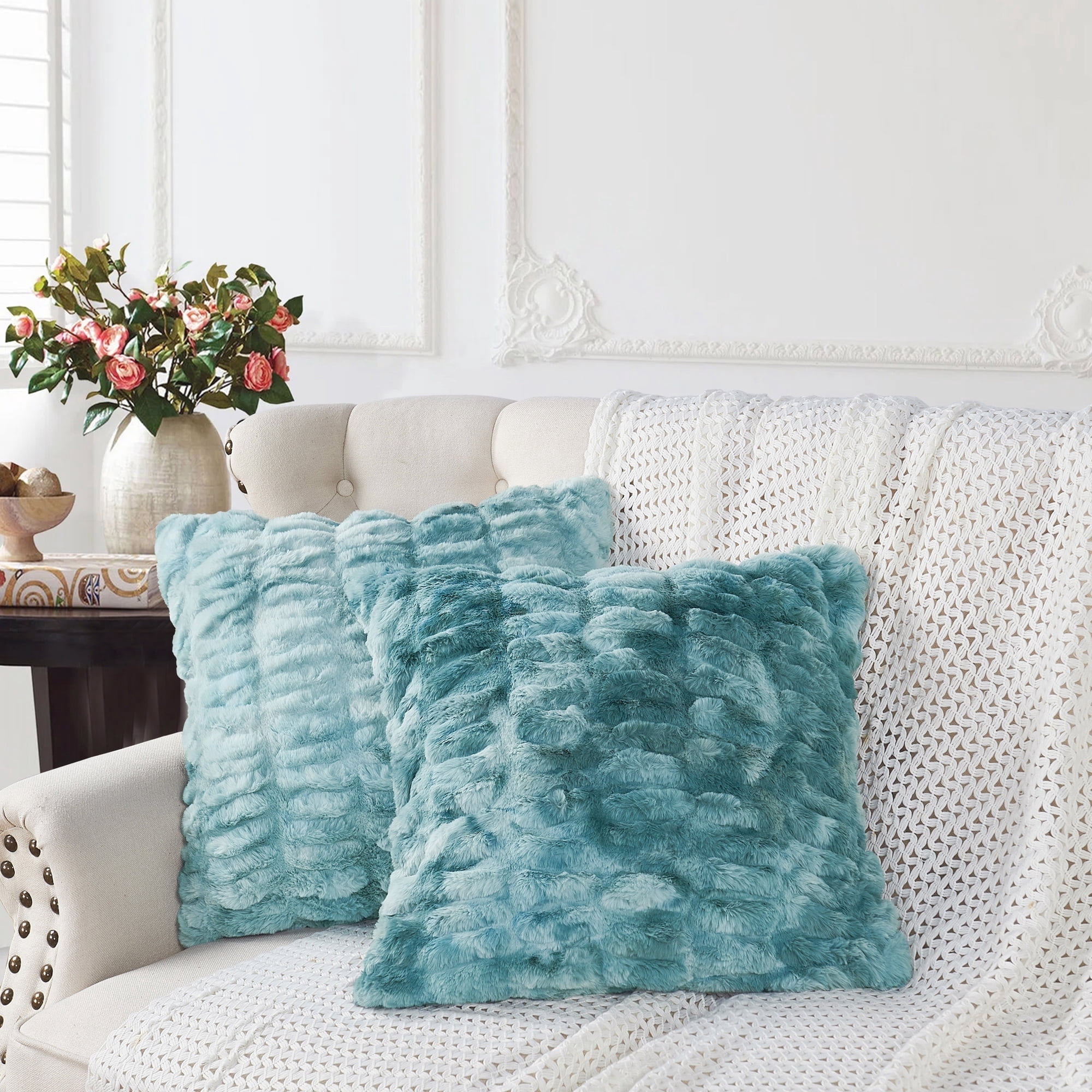 Home Soft Things Shar Pei Faux Fur Decorative Throw Pillow Covers, Soft Velvety Pillow Cases Cushion Covers, No Pillow Insert, Set of 2, Trellis, 26" x26"