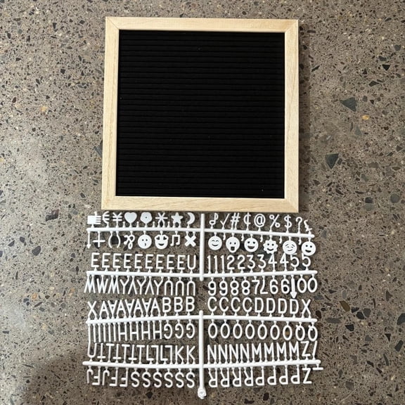 10x10 Inch Wooden Felt Letter Board with Changeable Letters, Numbers, Symbols & Wooden Easel Stand for Home Decor, Shop Signs and Gifts