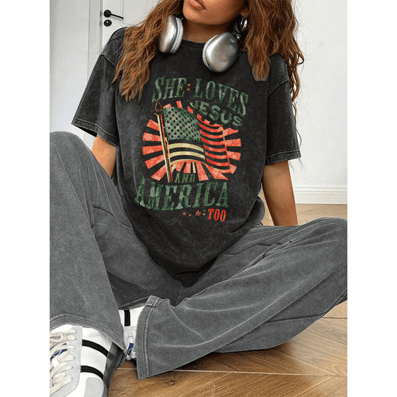 Jesus & America Shirts "SHE LOVES JESUS & AMERICA" Print T-shirts Christian Patriotic Graphic Tees Short Sleeve Faith Acid Washed Tops Black,M