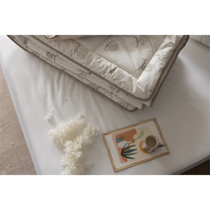 Duvetta 100 Wool Comforter with Cotton Fabric Cover New Zealand Wool King Size