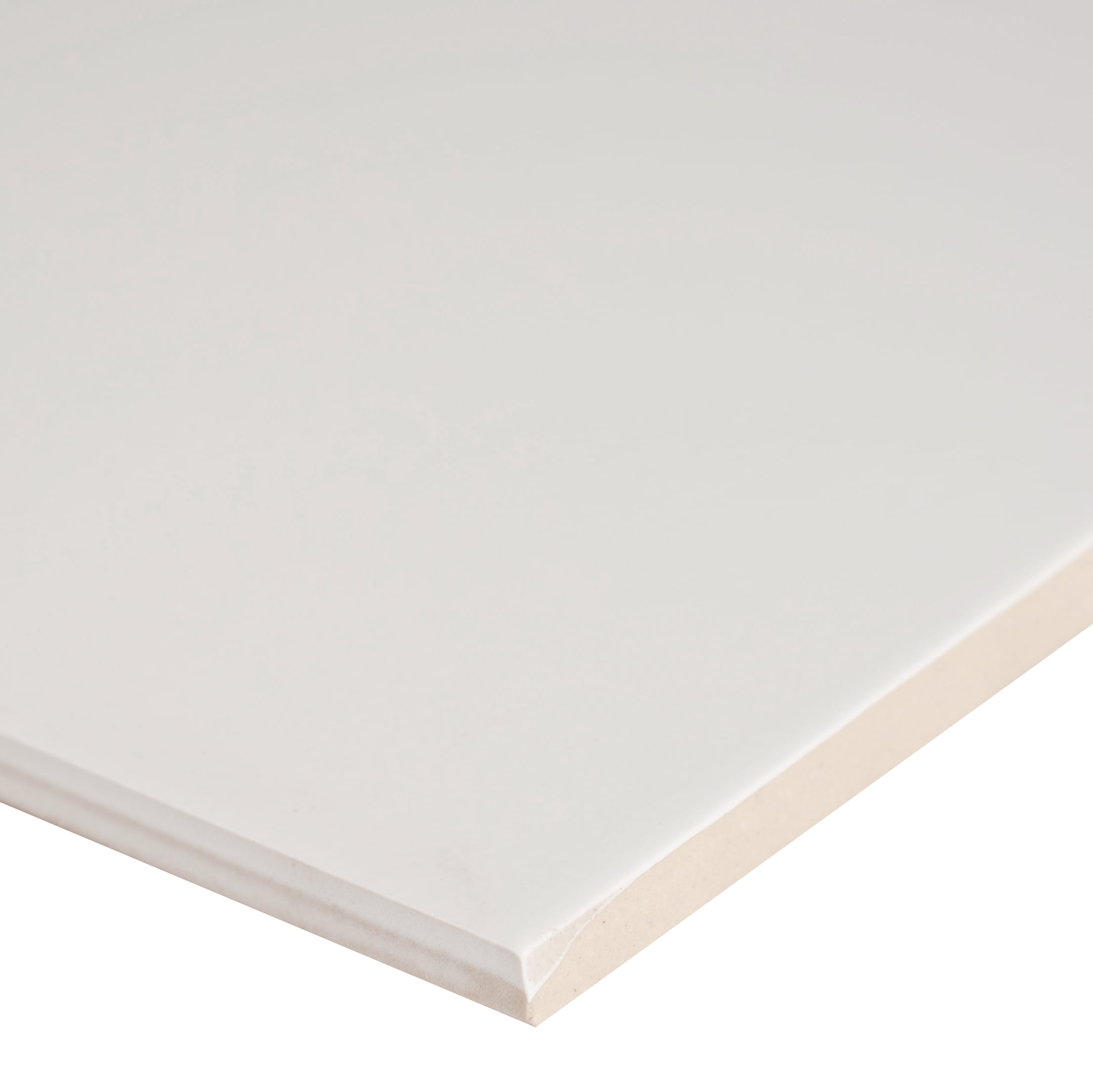 Adélie White 9800e553-f823-45d8-98fc-