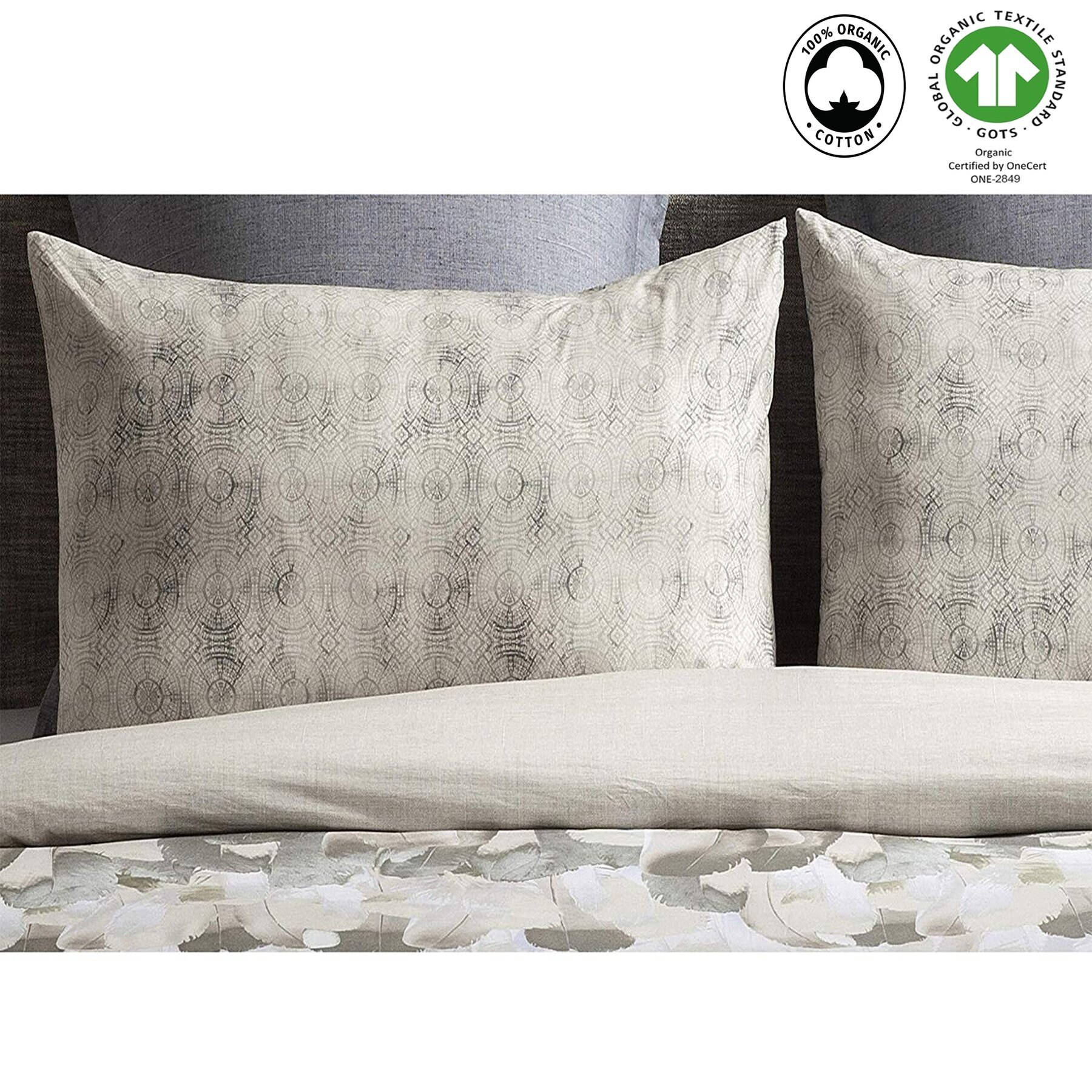 Safari Wrinkle Resistant Reversible Print 100% Organic Cotton Sham Set of 2