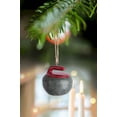 thumbnail image 2 of Ornement de Curling, 2 of 2
