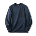 thumbnail image 3 of Suéter deportivo y de ocio de algodón para exteriores de otoño para hombre, con cuello redondo, pegamento prensado y sudadera con capucha con bolsillo en contraste, 3 of 5