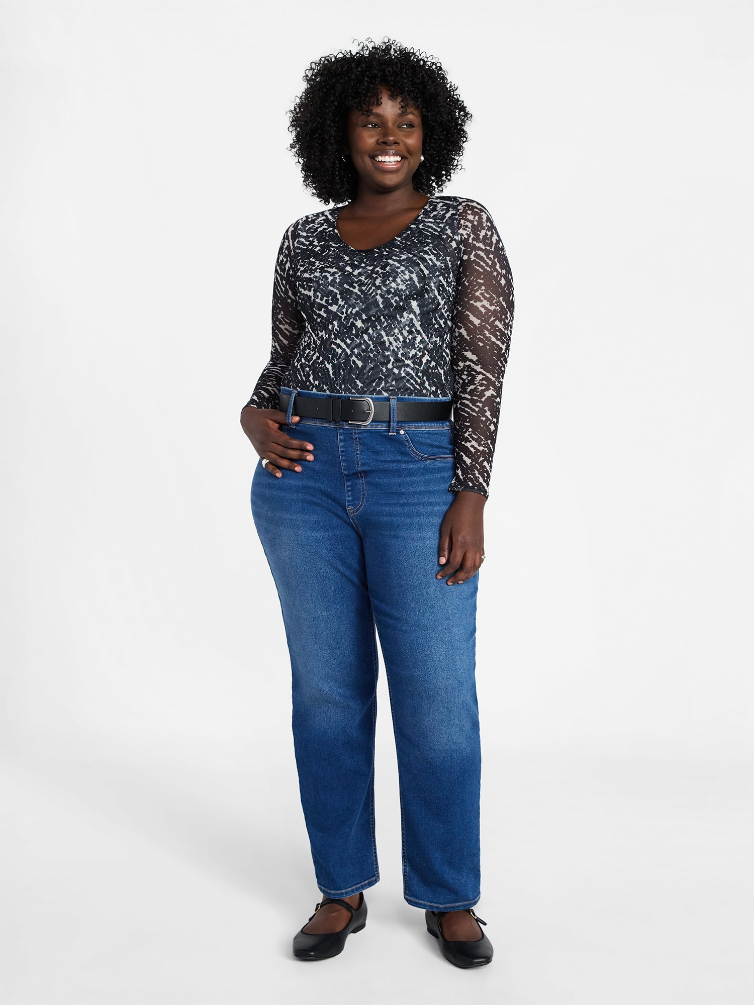 Terra & Sky Women's Plus Size Core Straight Leg Jeans, Available in Regular and Petite