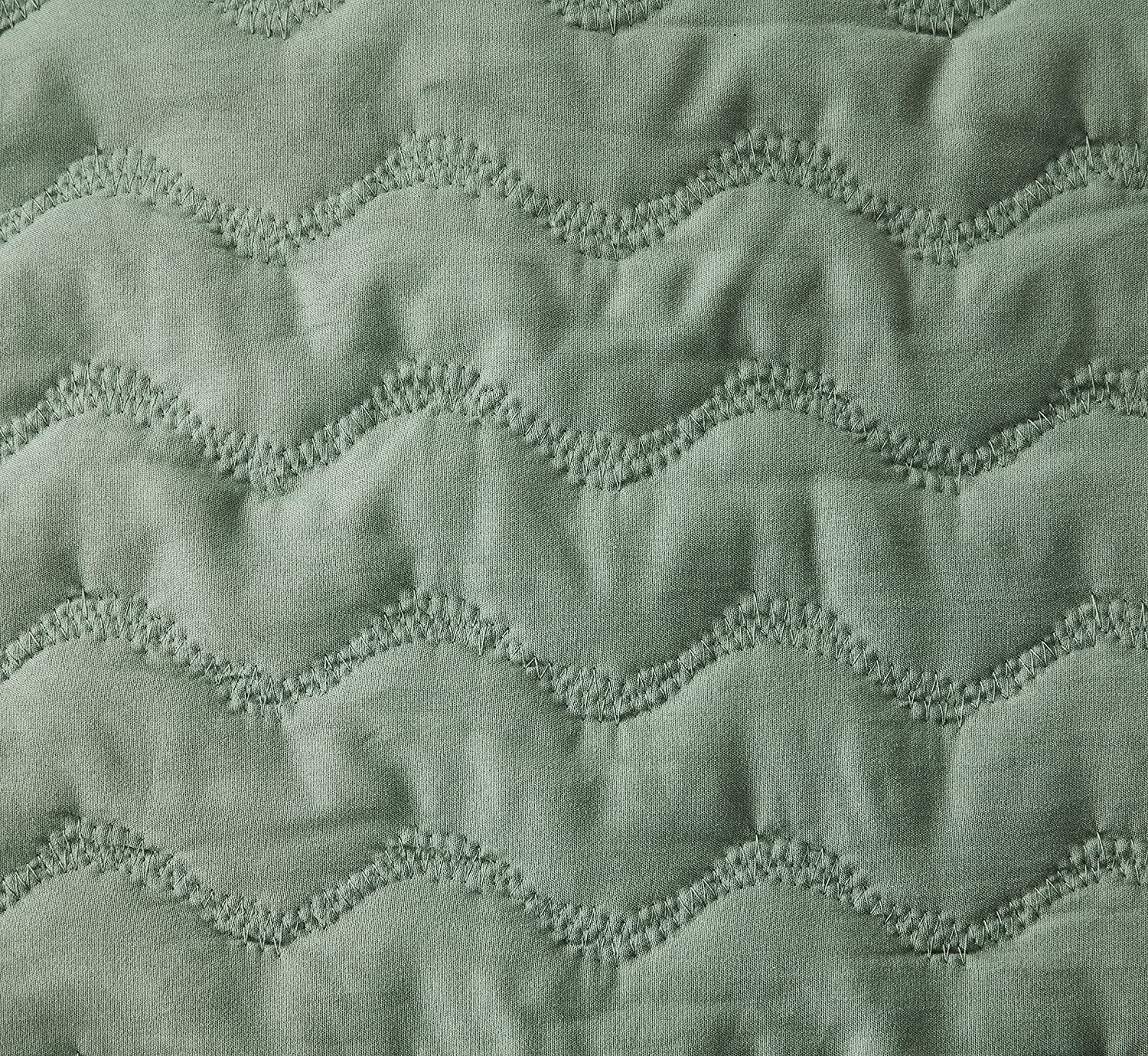 Chezmoi Collection Destiny 3-Piece Sage Queen Size Quilt Set - Stone-Washed Soft Microfiber Lightweight Quilted Bedspread Coverlet Set for All Seasons Wavy Line Stitching