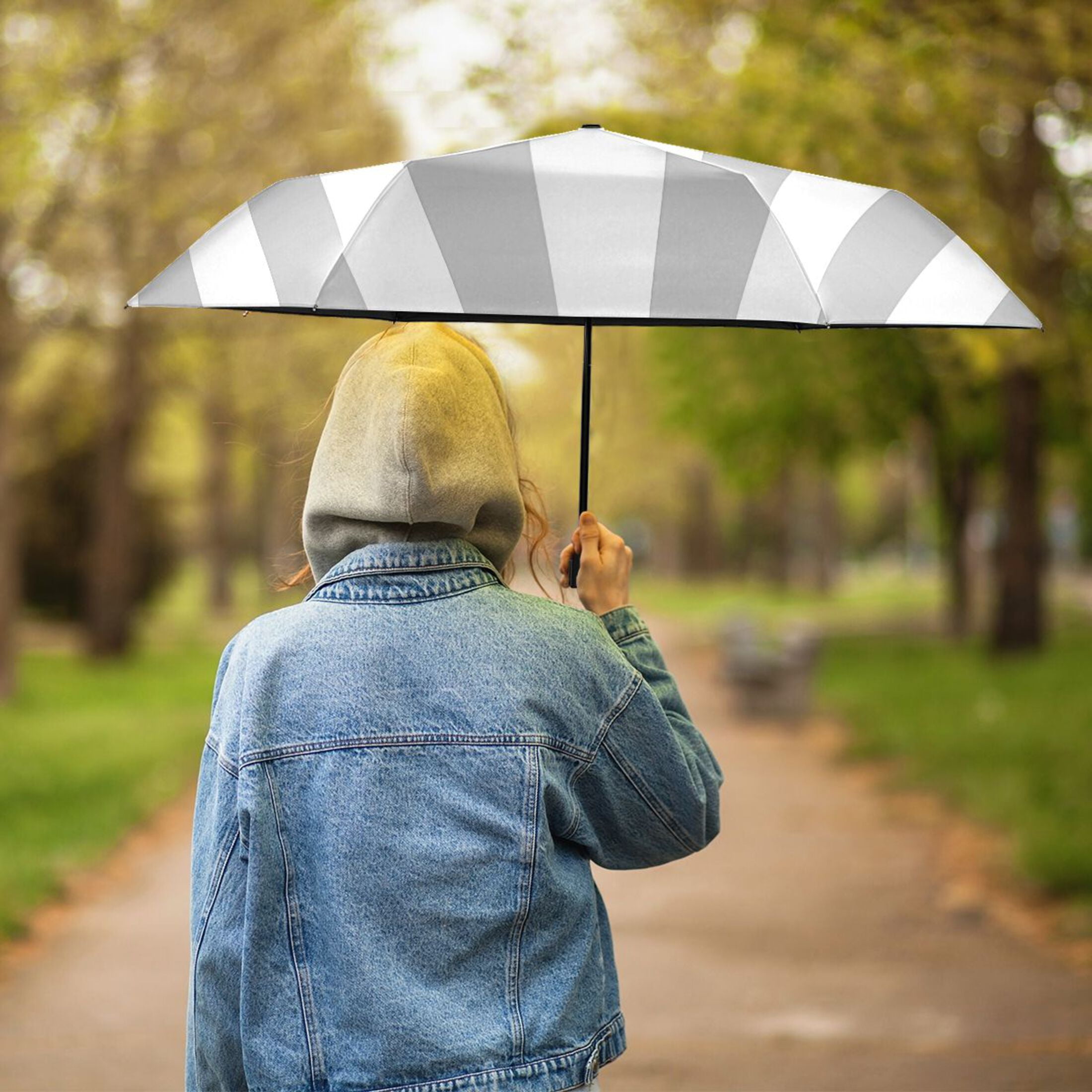 Silver Gray and White Stripes Compact Sun Umbrella Windproof Travel Umbrellas for Rain Strong Portable UV Protection
